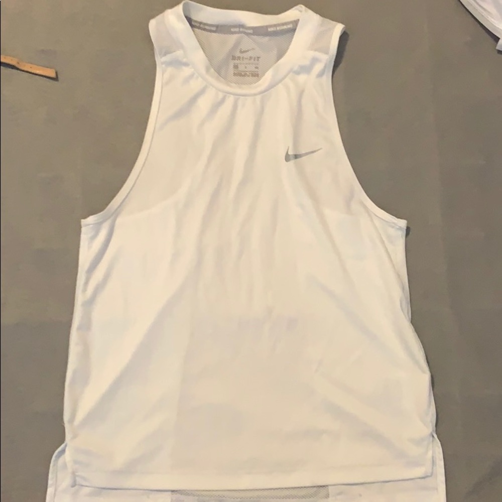 White nike running tank